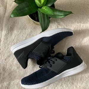 Women’s C9 Cushion Fit Athletic sneaker